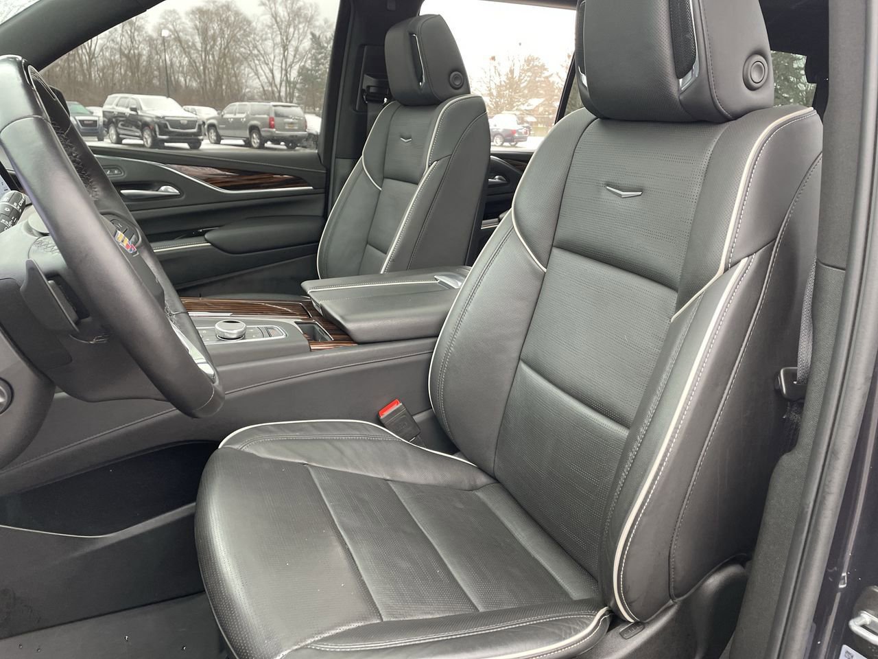 Thumbnail: 2024 Cadillac Escalade - 12