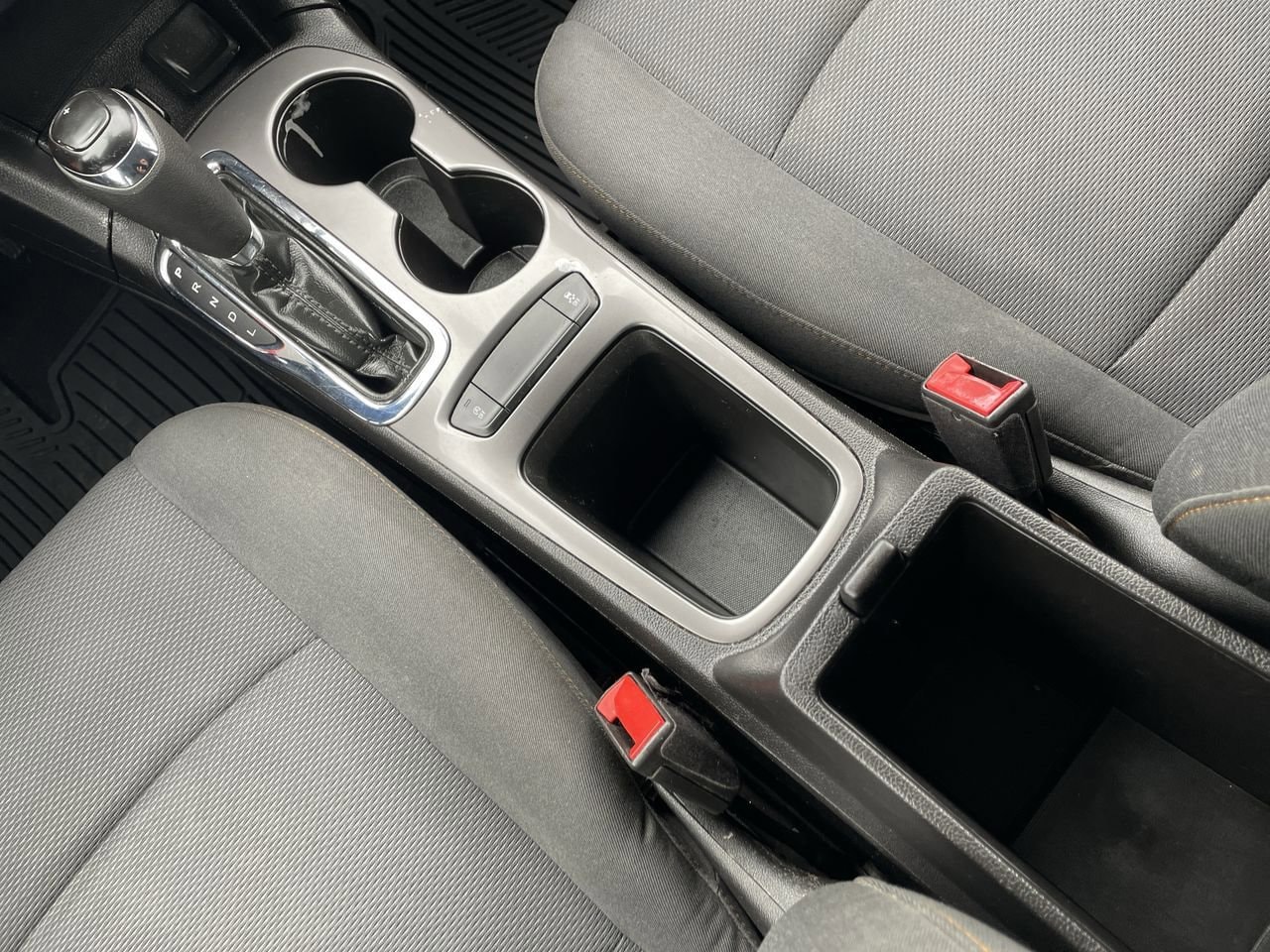 Thumbnail: 2019 Chevrolet Cruze - 21