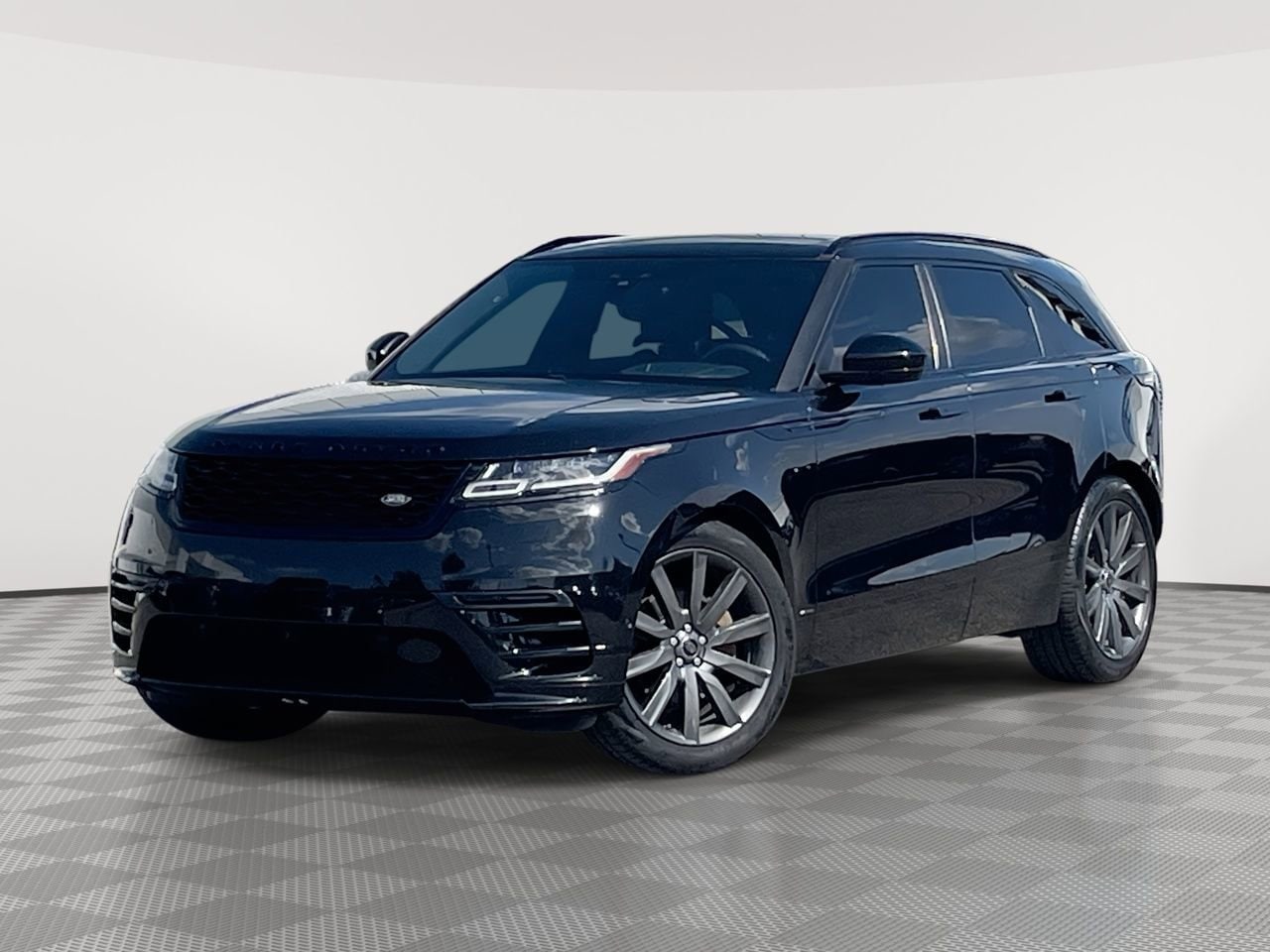 2018 Land Rover Range Rover Velar R-Dynamic HSE -
                  Plymouth, MI