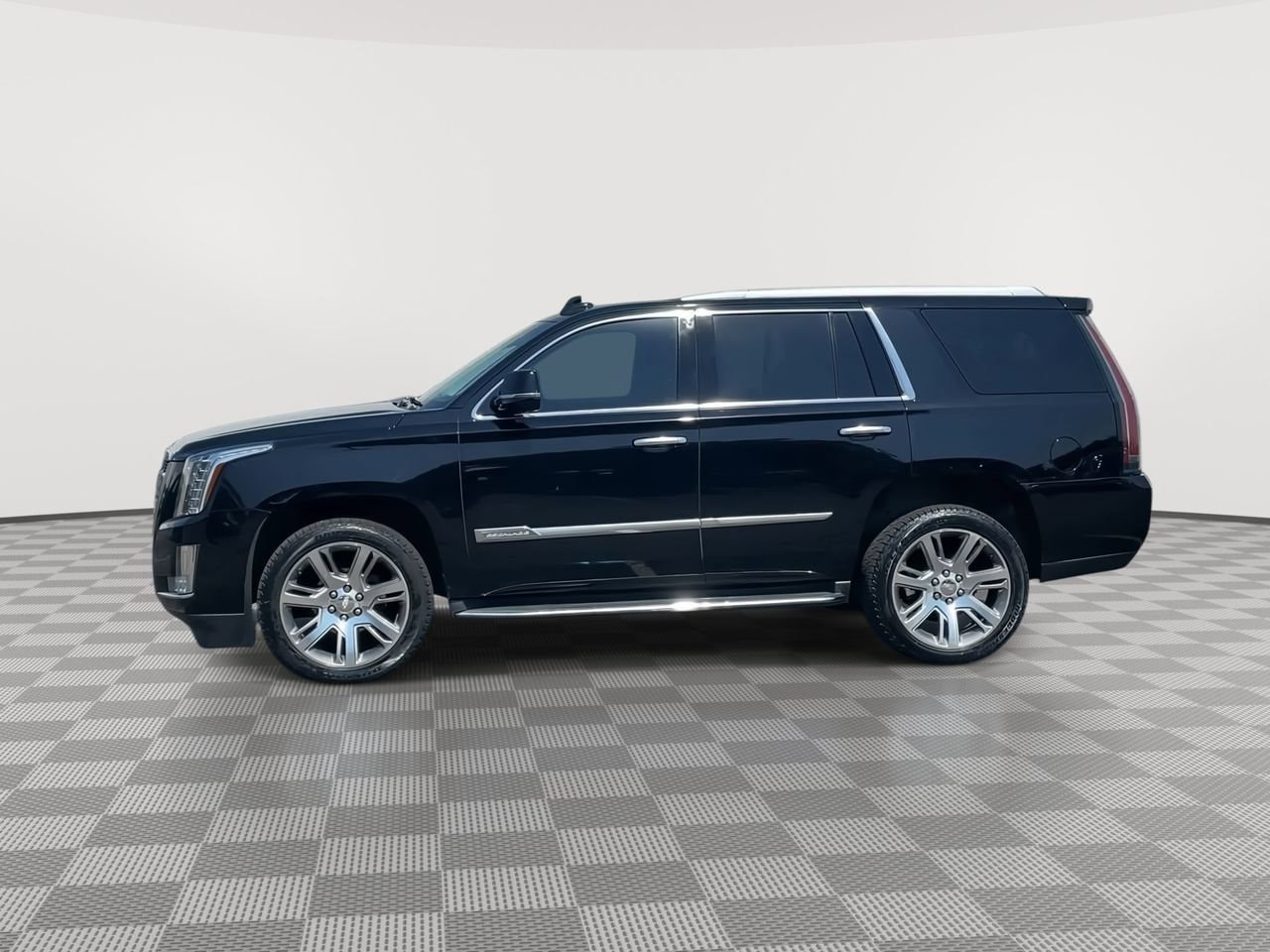 Thumbnail: 2016 Cadillac Escalade - 5