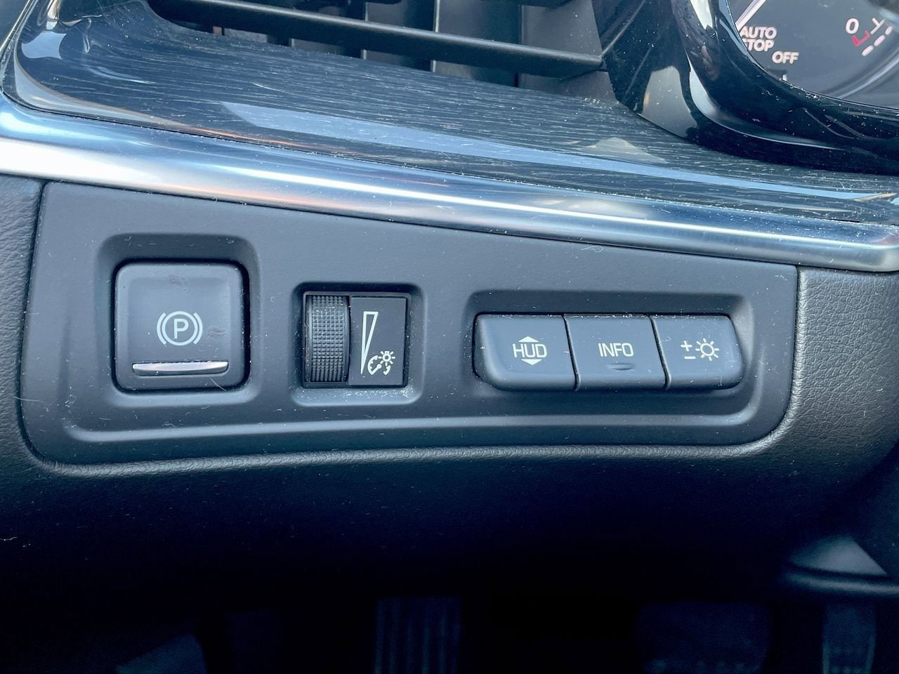 Thumbnail: 2021 Cadillac XT5 - 31