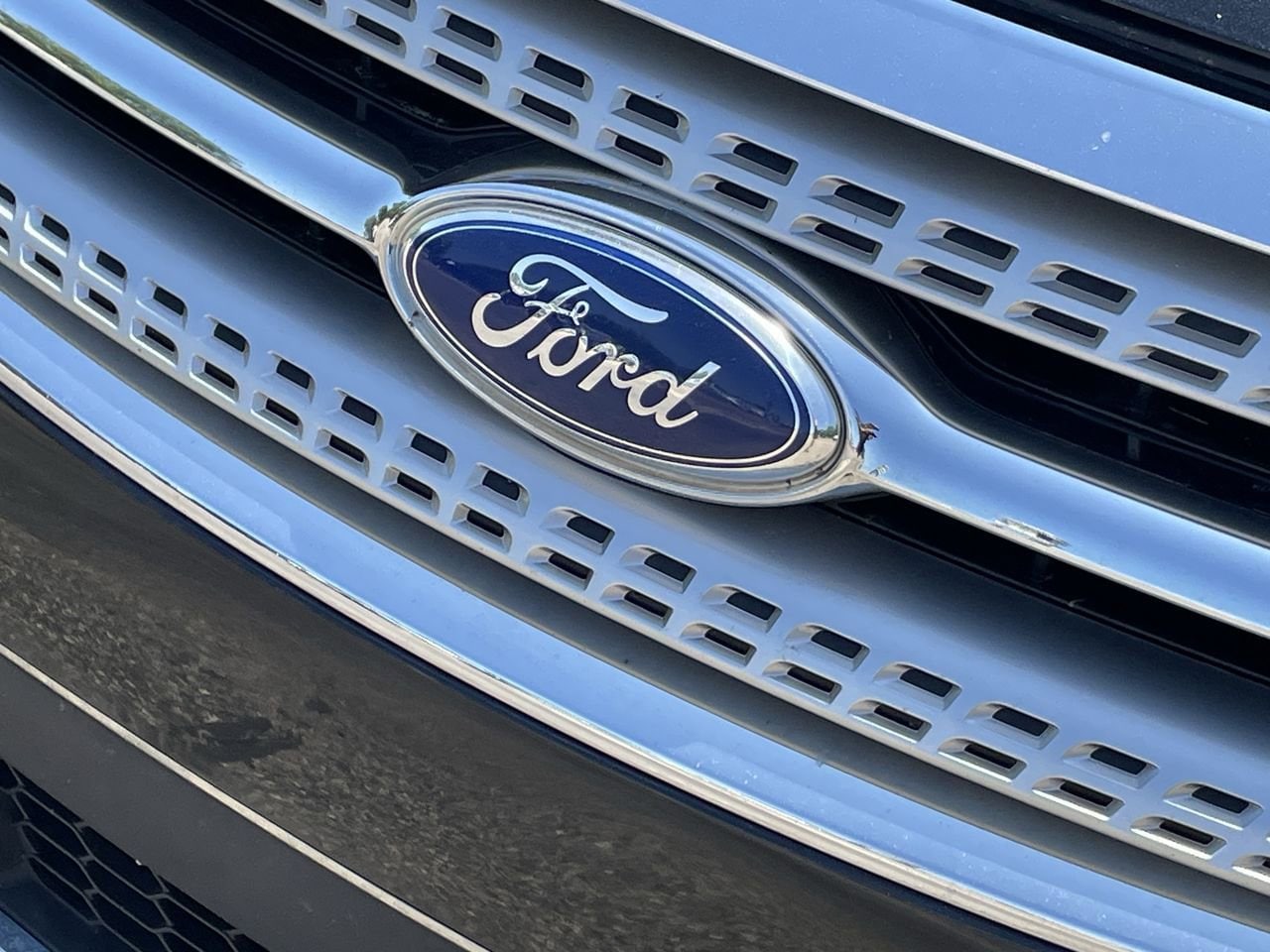 Thumbnail: 2011 Ford Taurus - 33