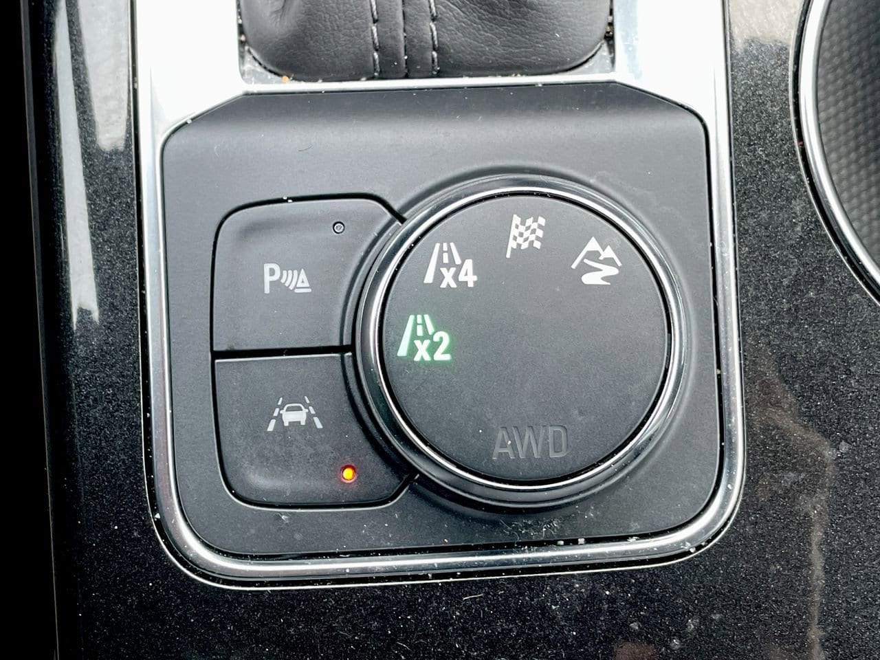 Thumbnail: 2023 Chevrolet Blazer - 28