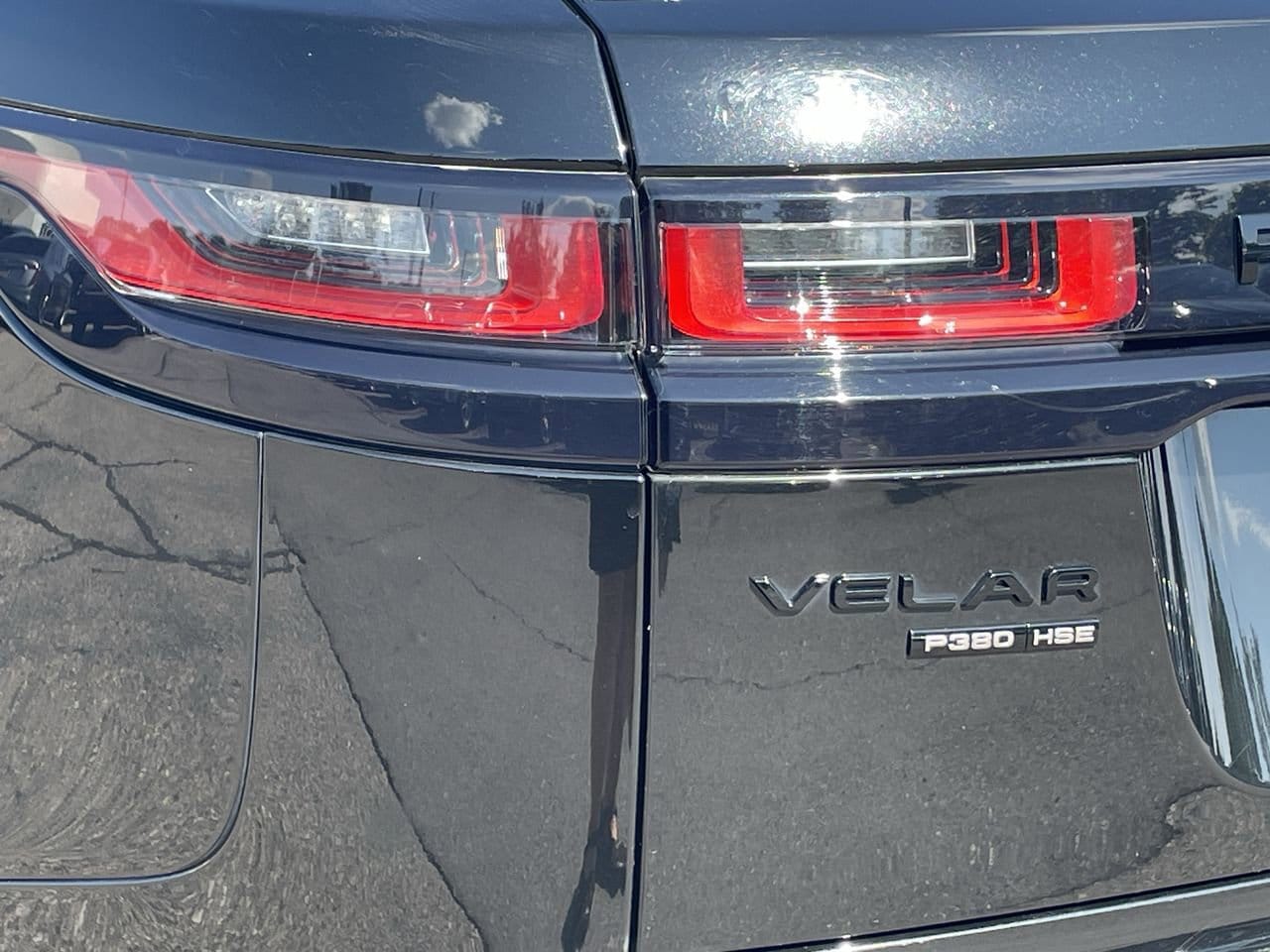 Thumbnail: 2018 Land Rover Range Rover Velar - 40