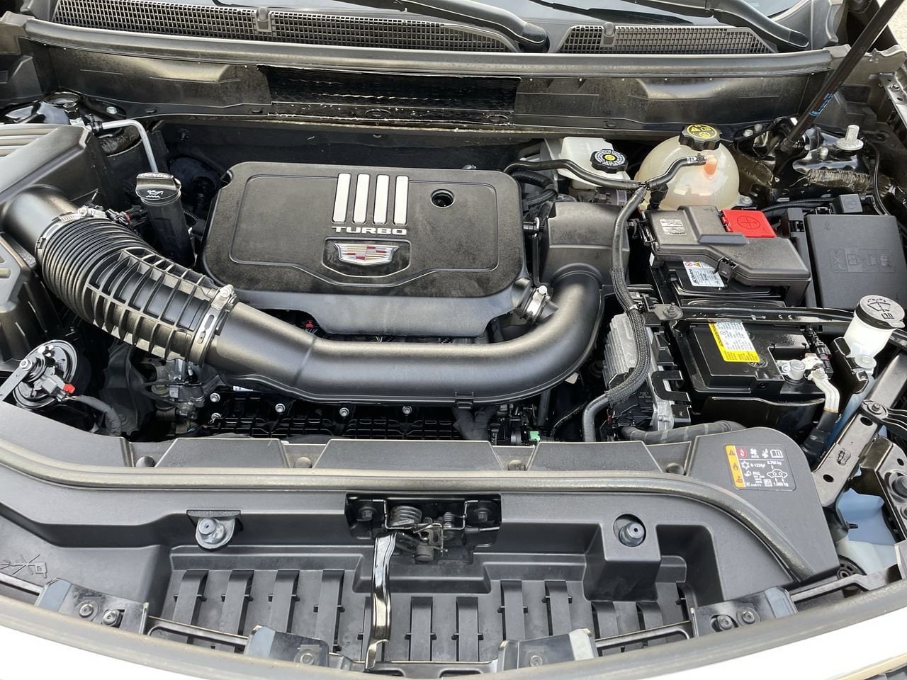 Thumbnail: 2024 Cadillac XT5 - 33