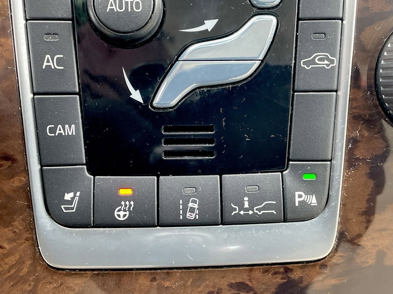 Thumbnail: 2015 Volvo S80 - 31