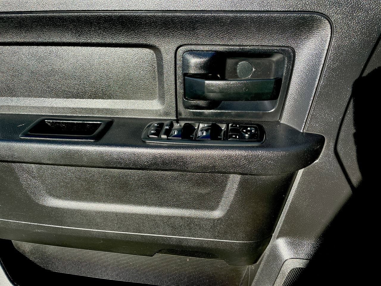 Thumbnail: 2017 RAM 1500 - 28