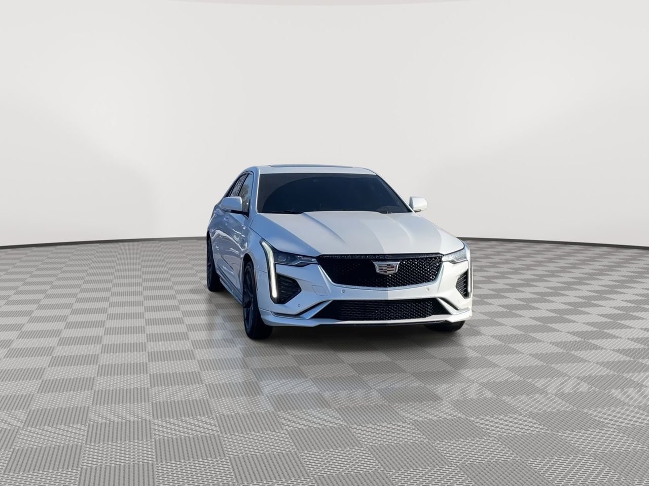 Thumbnail: 2023 Cadillac CT4 - 3