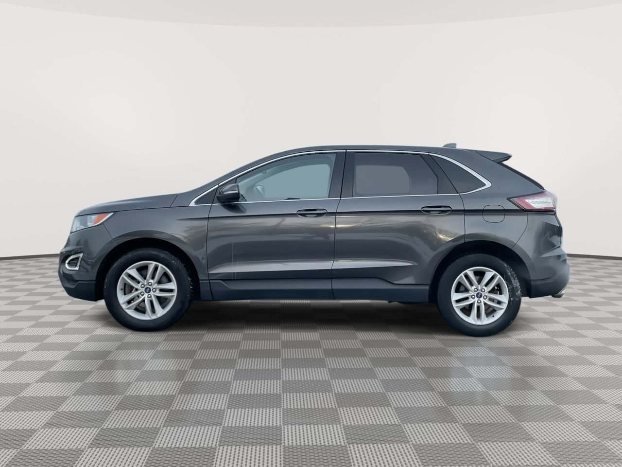 Thumbnail: 2018 Ford Edge - 5