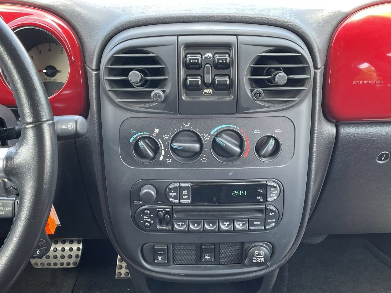 Thumbnail: 2004 Chrysler PT Cruiser - 13