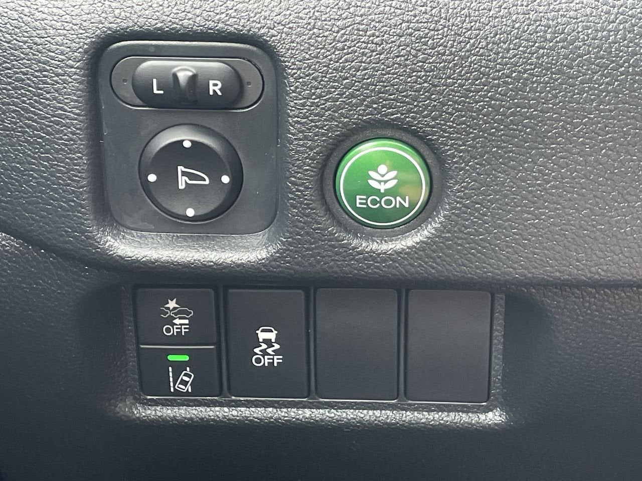 Thumbnail: 2022 Honda Pilot - 30