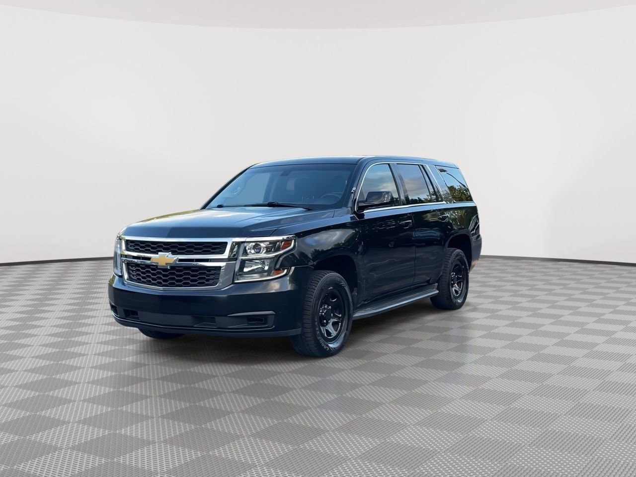 Thumbnail: 2016 Chevrolet Tahoe - 4