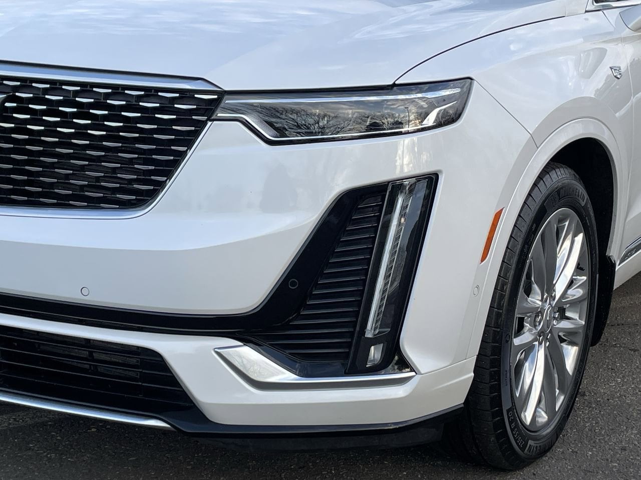 Thumbnail: 2024 Cadillac XT6 - 41