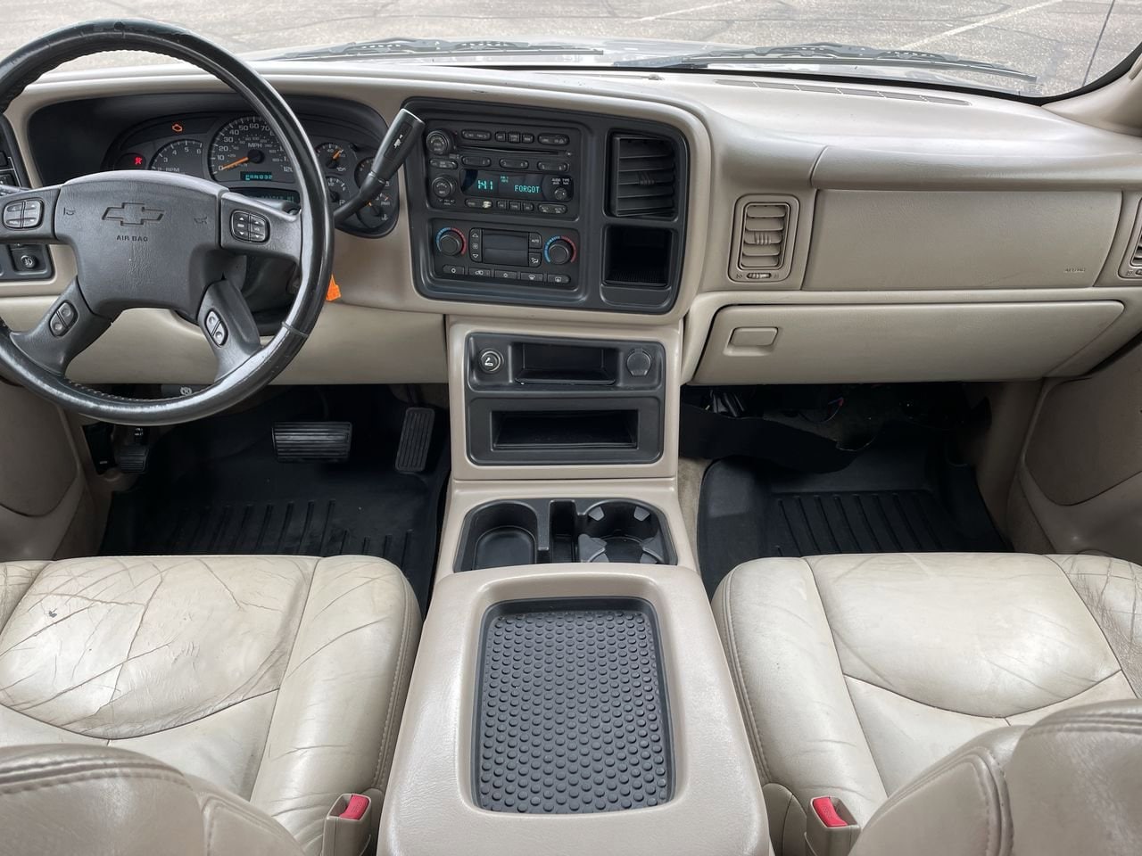 Thumbnail: 2005 Chevrolet Suburban - 24