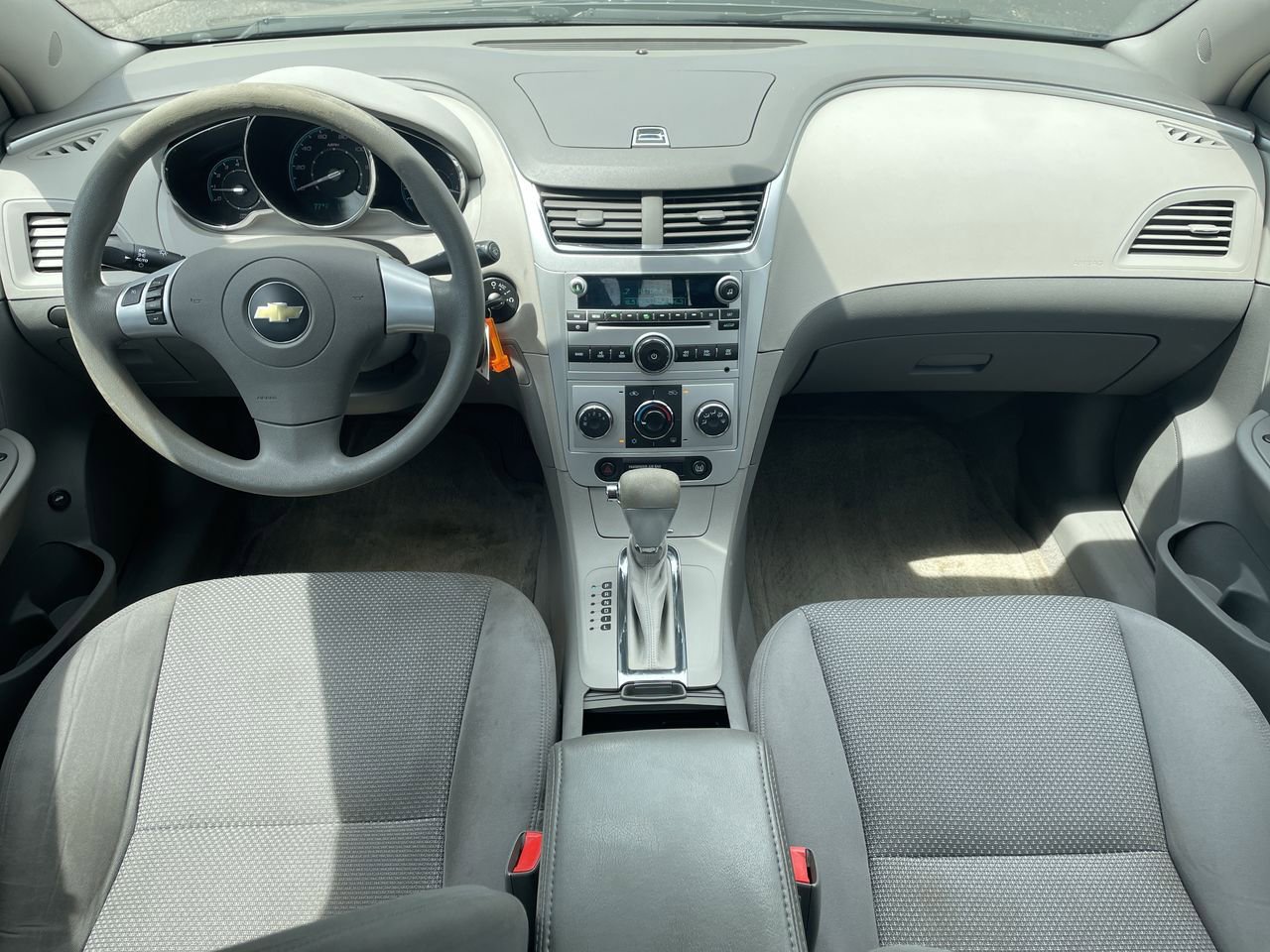 Thumbnail: 2009 Chevrolet Malibu - 20