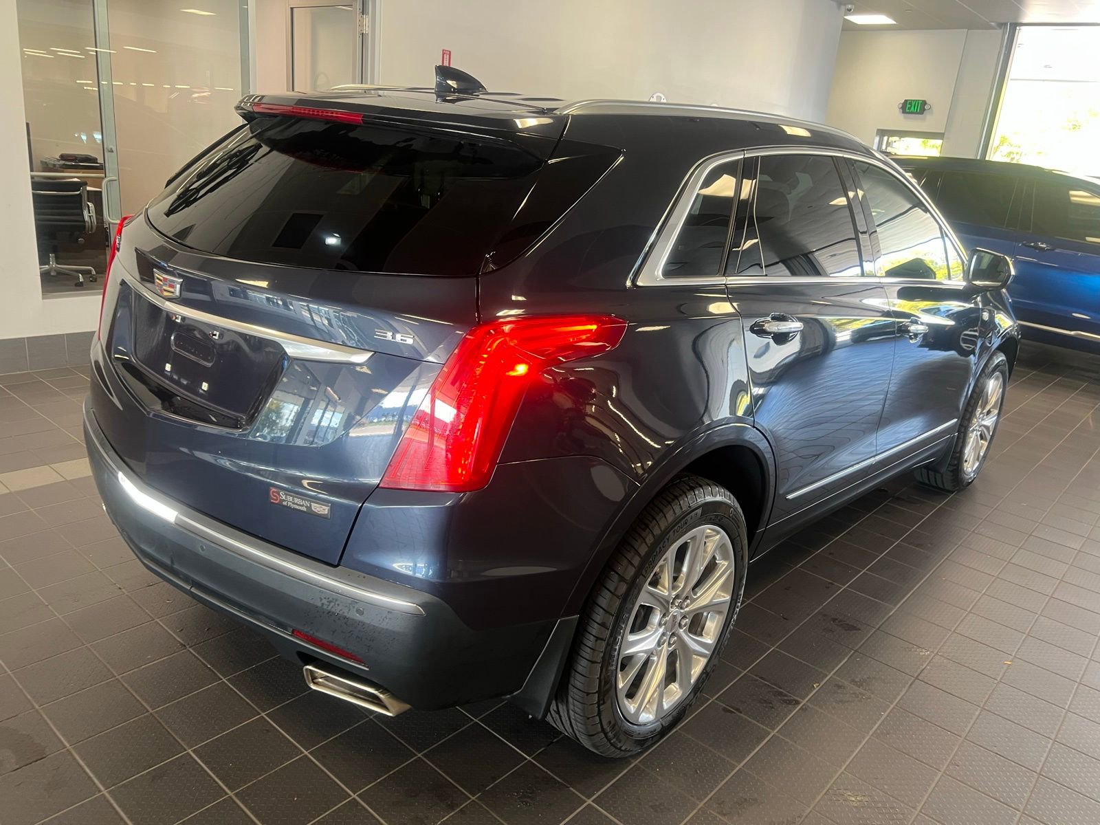 Thumbnail: 2019 Cadillac XT5 - 3