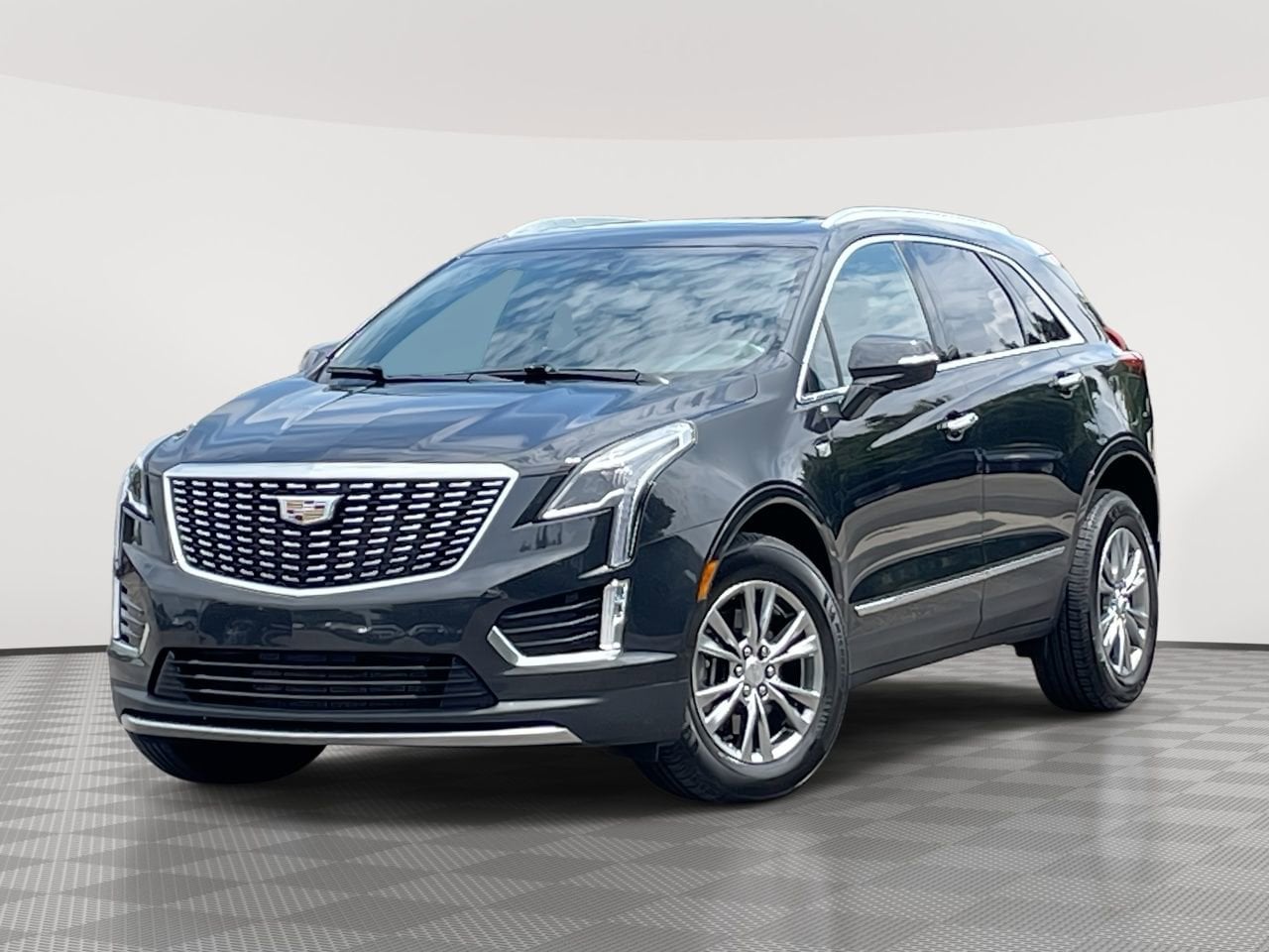Thumbnail: 2020 Cadillac XT5 - 1