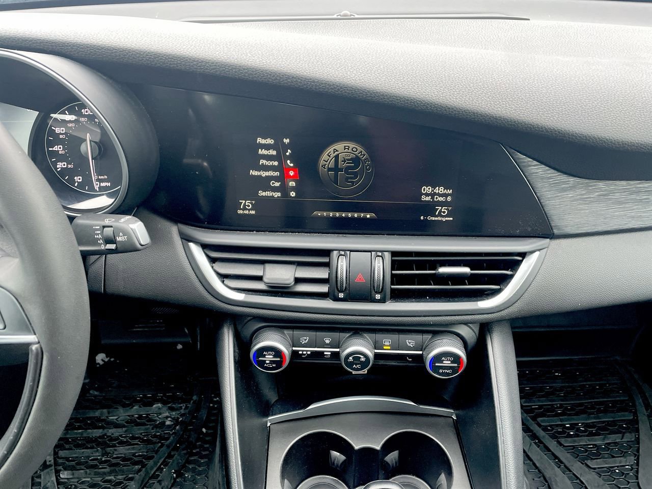 Thumbnail: 2019 Alfa Romeo Giulia - 13