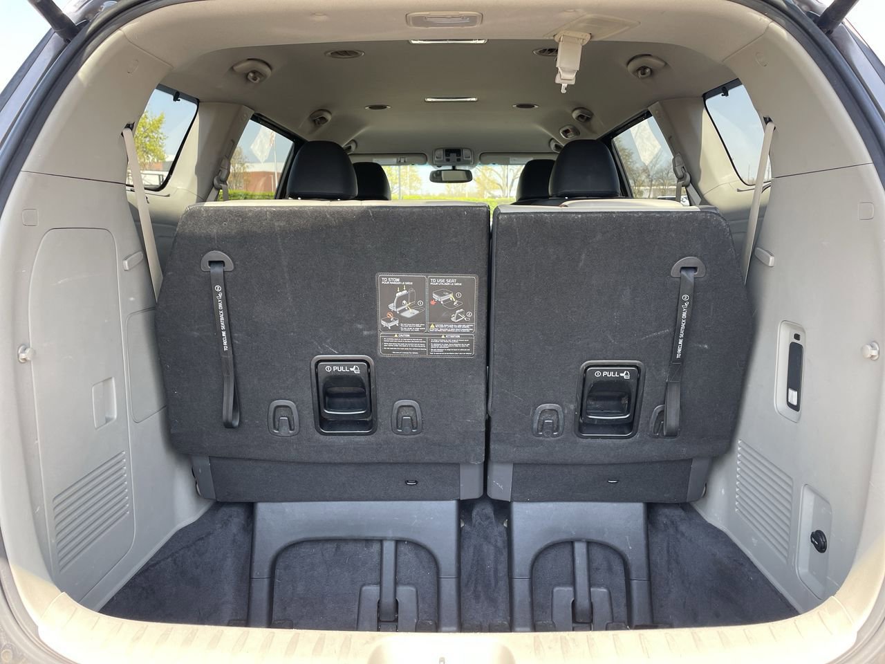 Thumbnail: 2016 Kia Sedona - 17