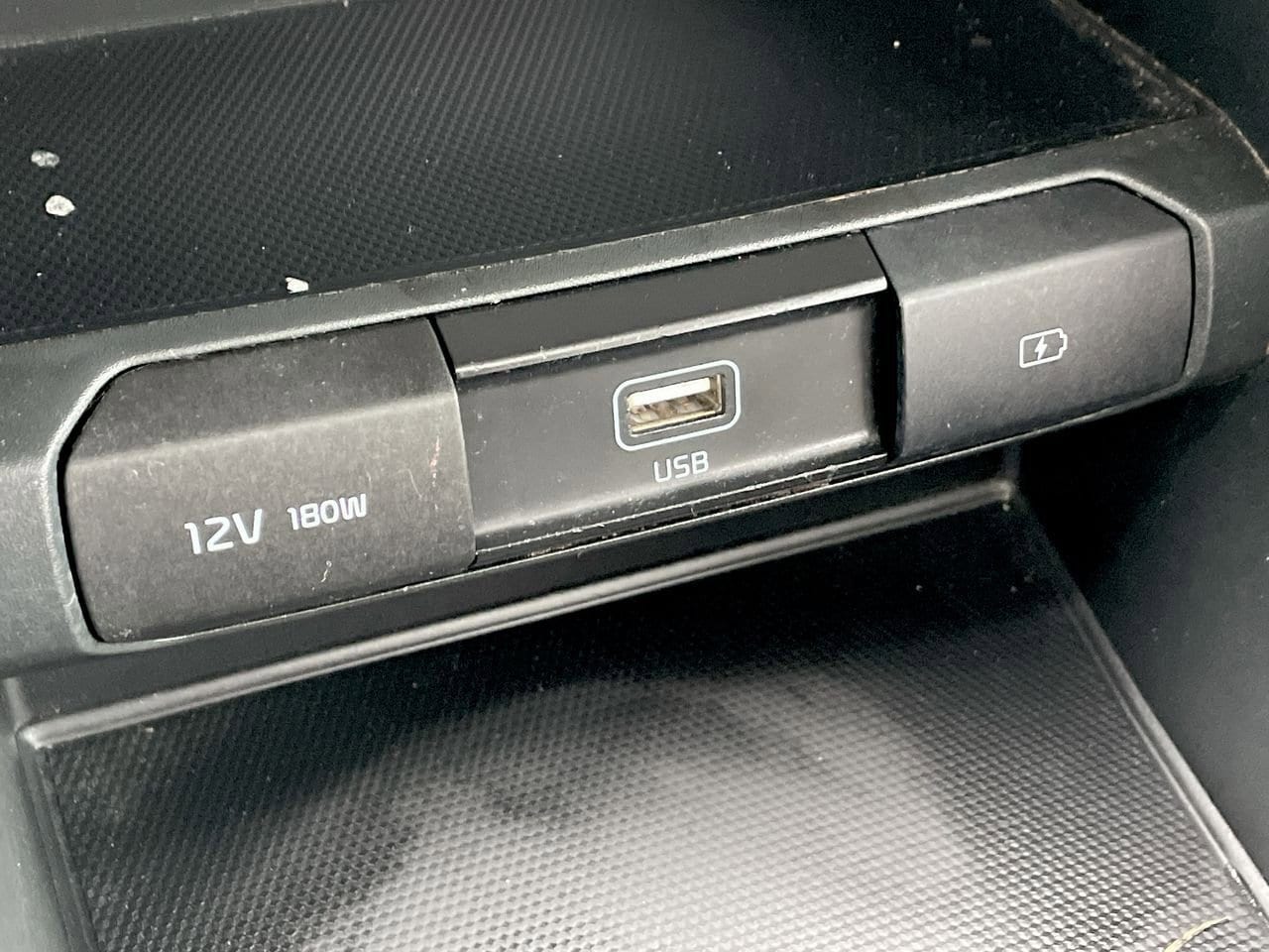 Thumbnail: 2021 Kia Telluride - 26