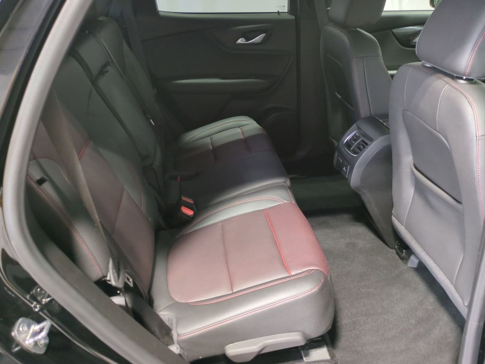 Thumbnail: 2023 Chevrolet Blazer - 20