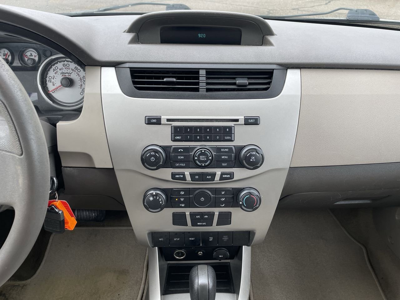 Thumbnail: 2008 Ford Focus - 13