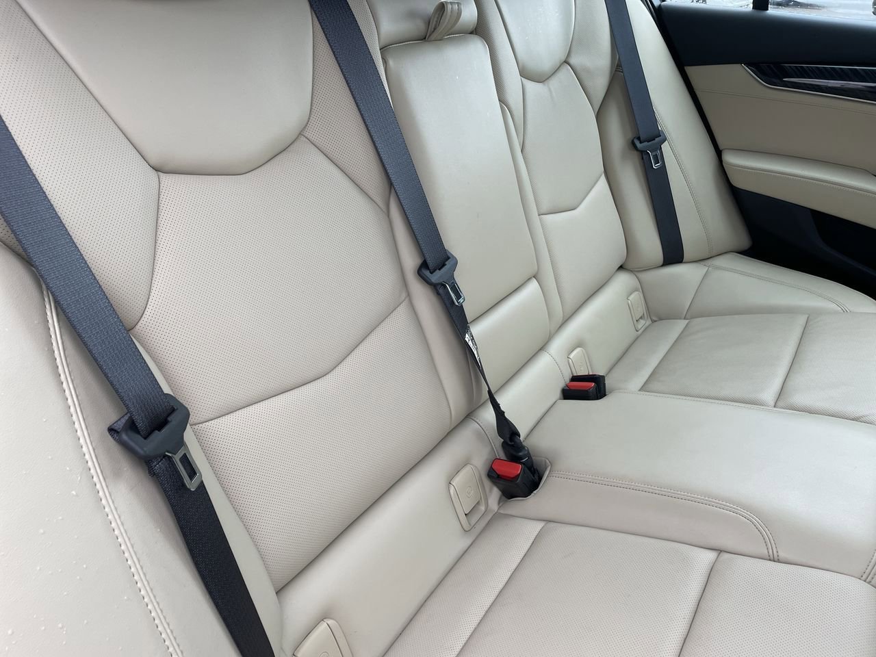 Thumbnail: 2023 Cadillac CT5 - 15