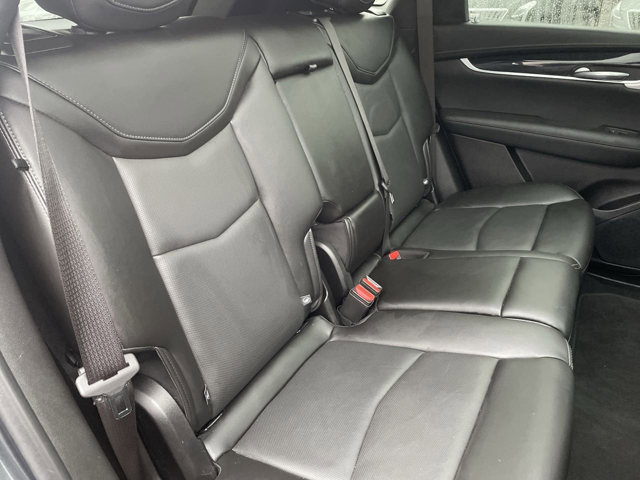 Thumbnail: 2022 Cadillac XT5 - 15