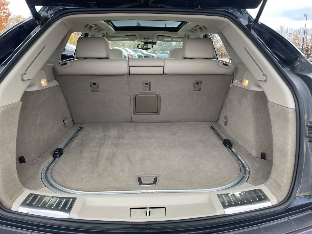 Thumbnail: 2015 Cadillac SRX - 17