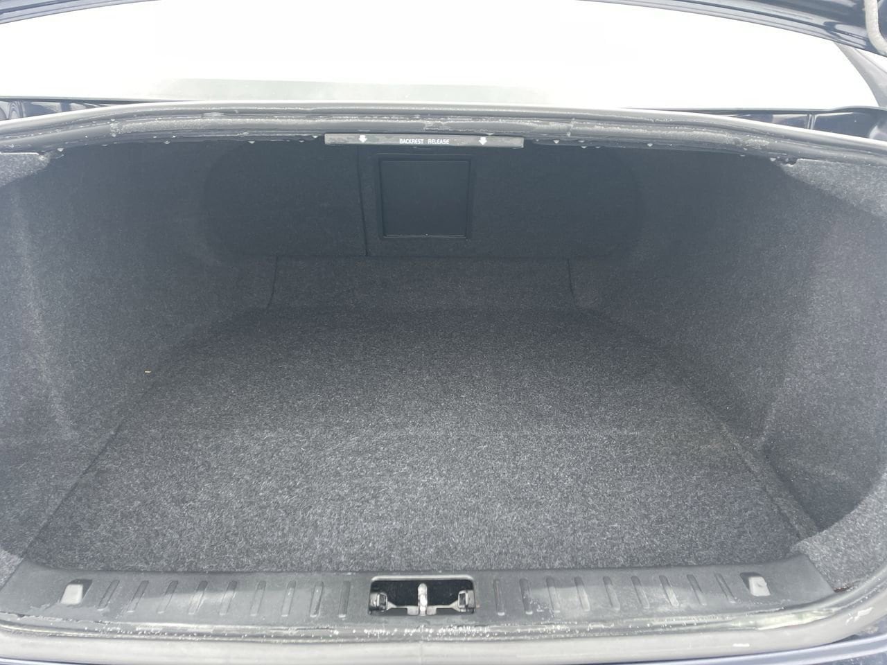 Thumbnail: 2015 Volvo S80 - 17