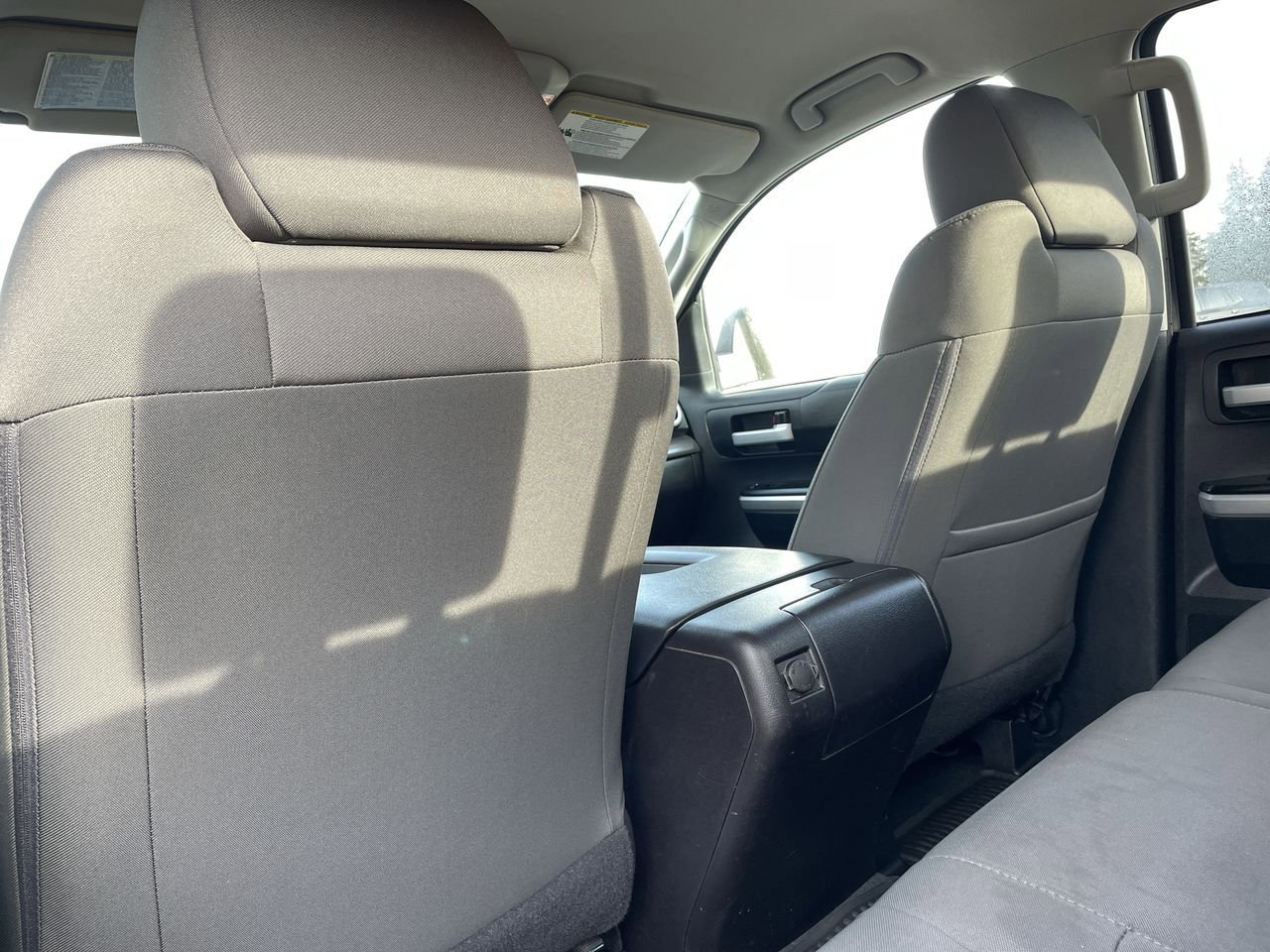 Thumbnail: 2015 Toyota Tundra - 19