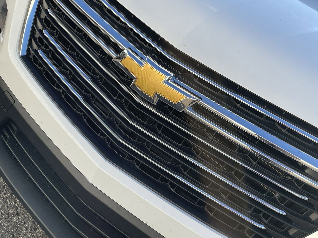 Thumbnail: 2023 Chevrolet Traverse - 36