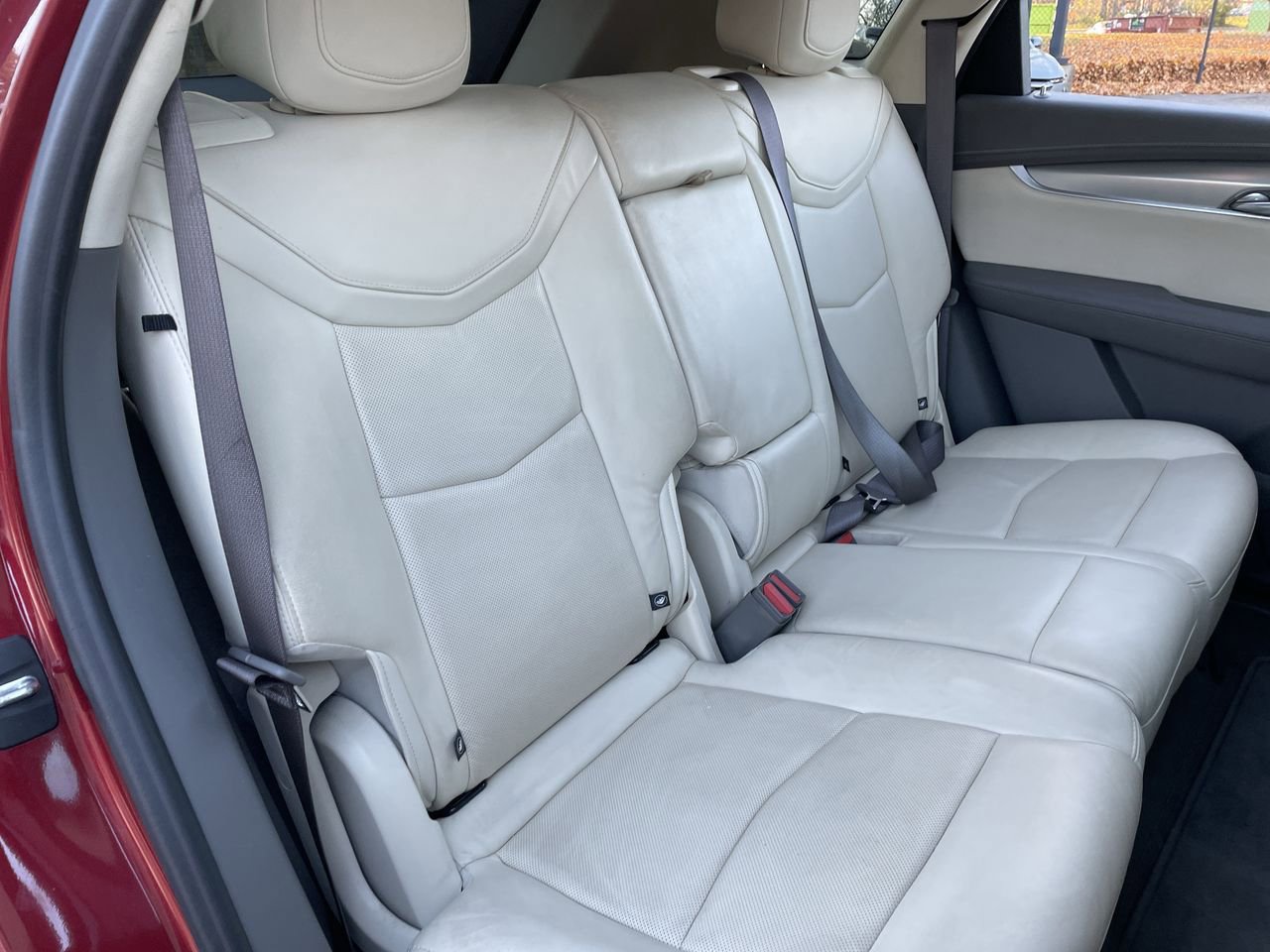 Thumbnail: 2020 Cadillac XT5 - 15