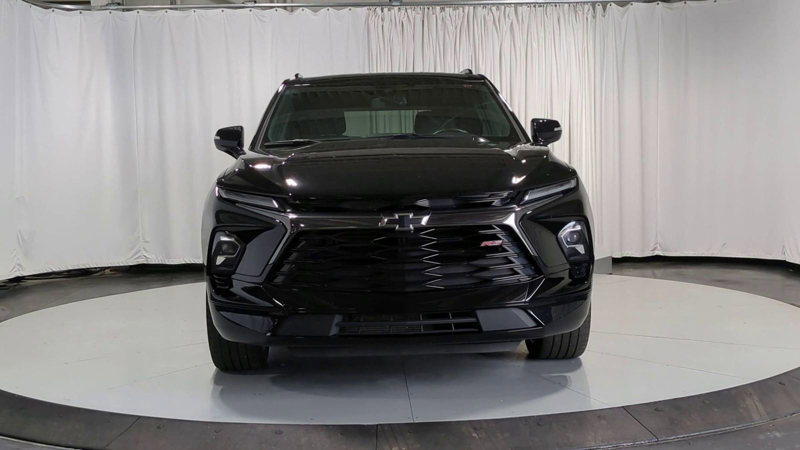 Thumbnail: 2023 Chevrolet Blazer - 3