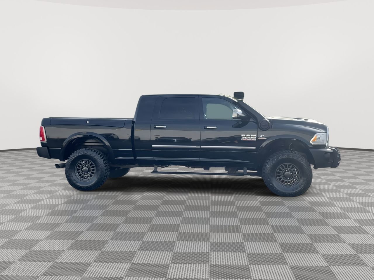 2015 RAM 3500 Longhorn 9