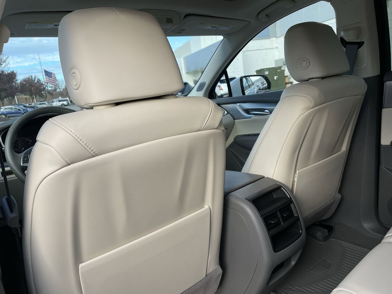 Thumbnail: 2025 Cadillac XT5 - 20