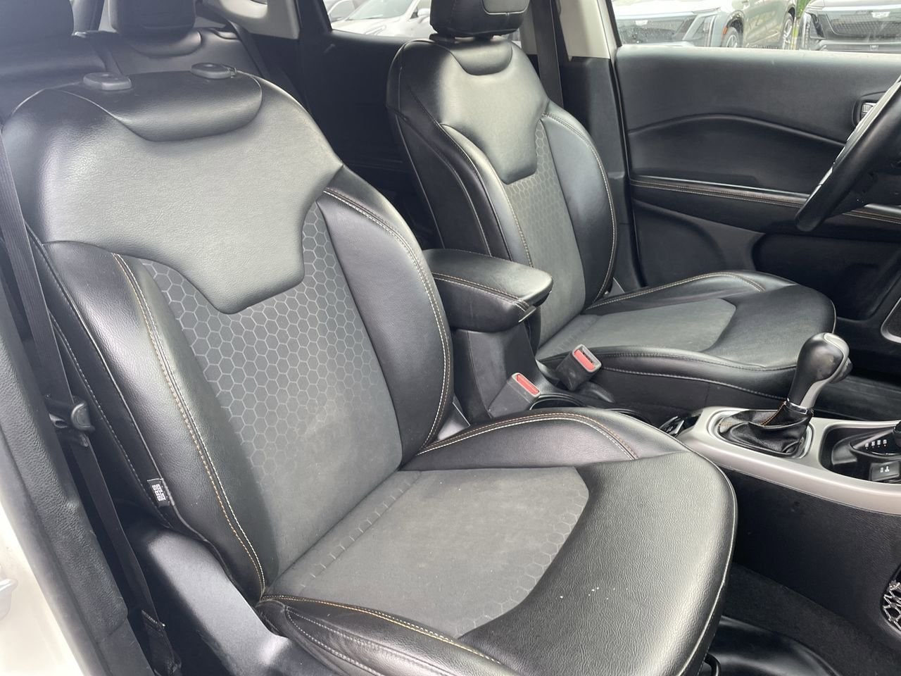 Thumbnail: 2019 Jeep Compass - 14