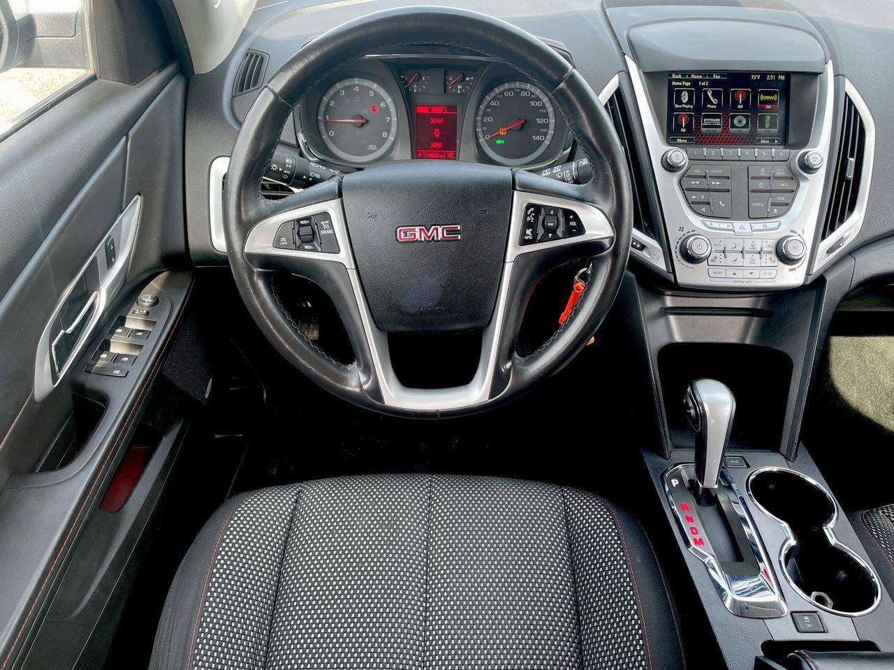 Thumbnail: 2015 GMC Terrain - 11