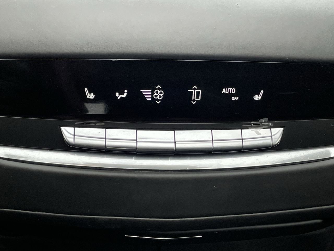 Thumbnail: 2023 Cadillac Escalade - 24