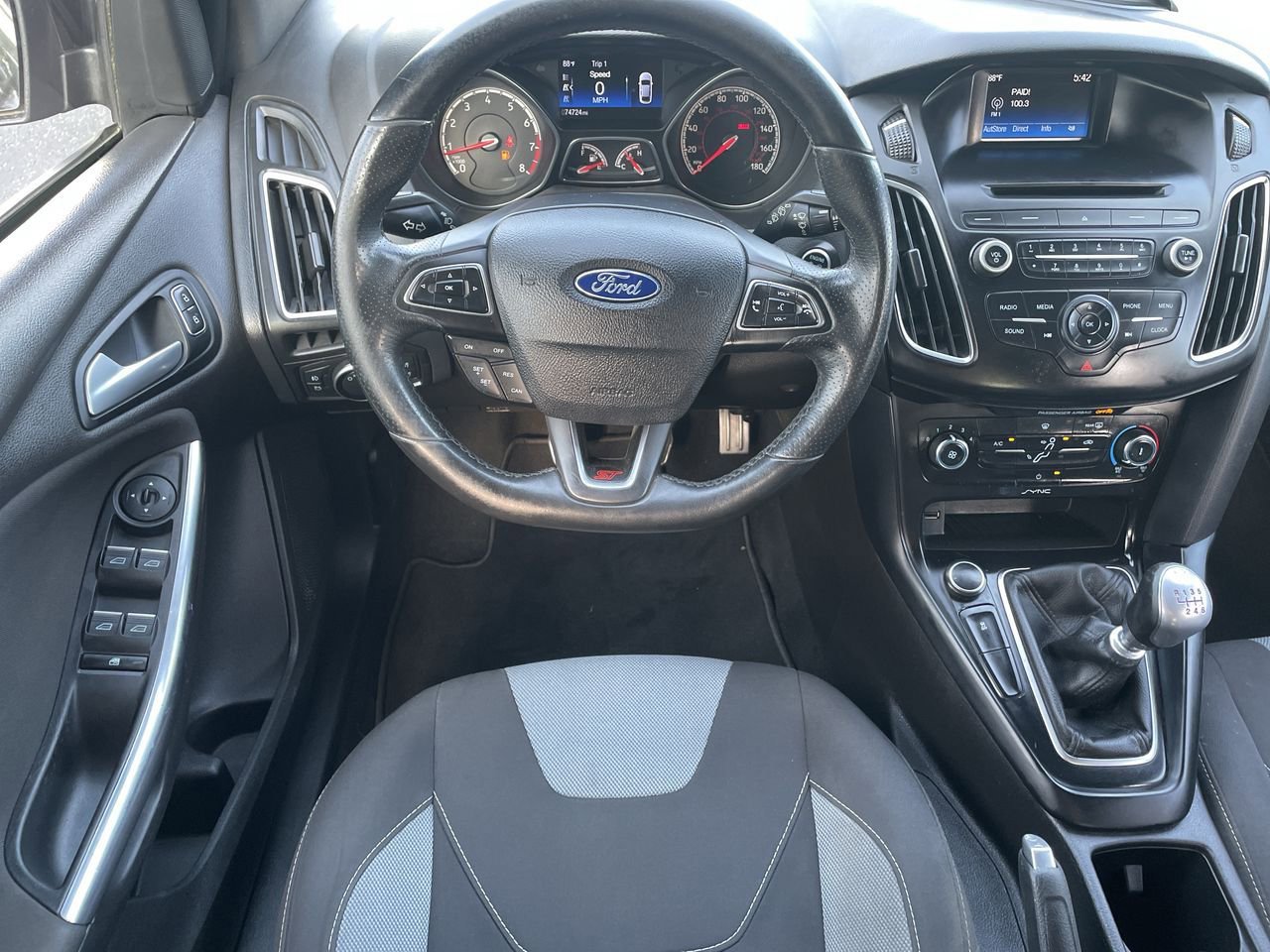 Thumbnail: 2017 Ford Focus - 11