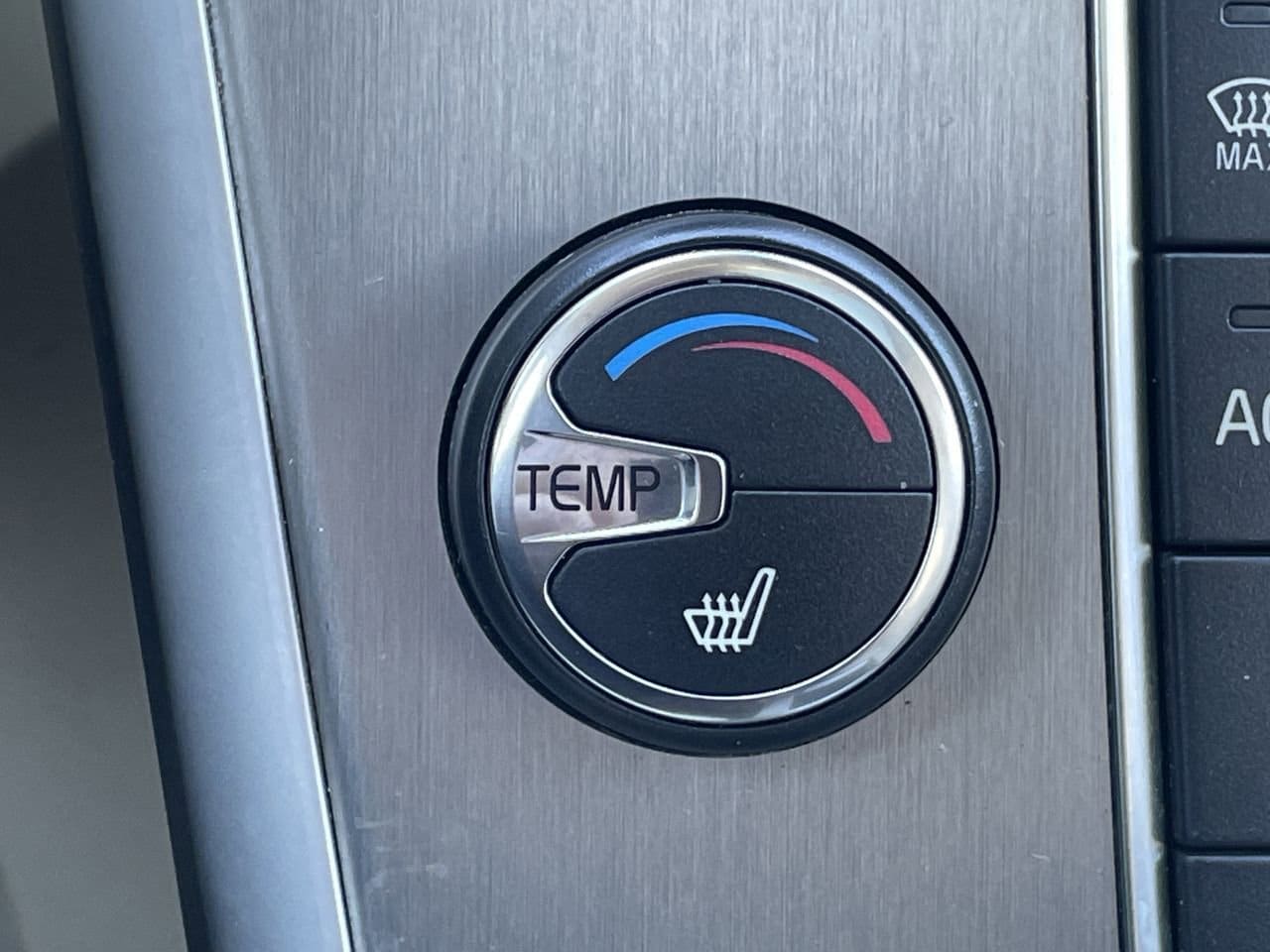 Thumbnail: 2011 Volvo XC60 - 23