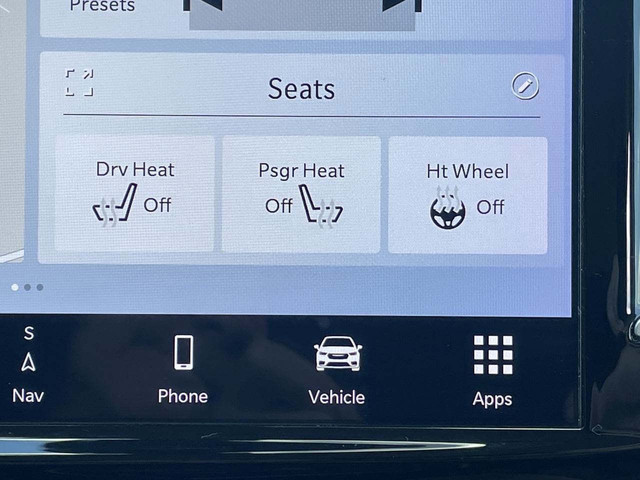 Thumbnail: 2024 Chrysler Pacifica - 22