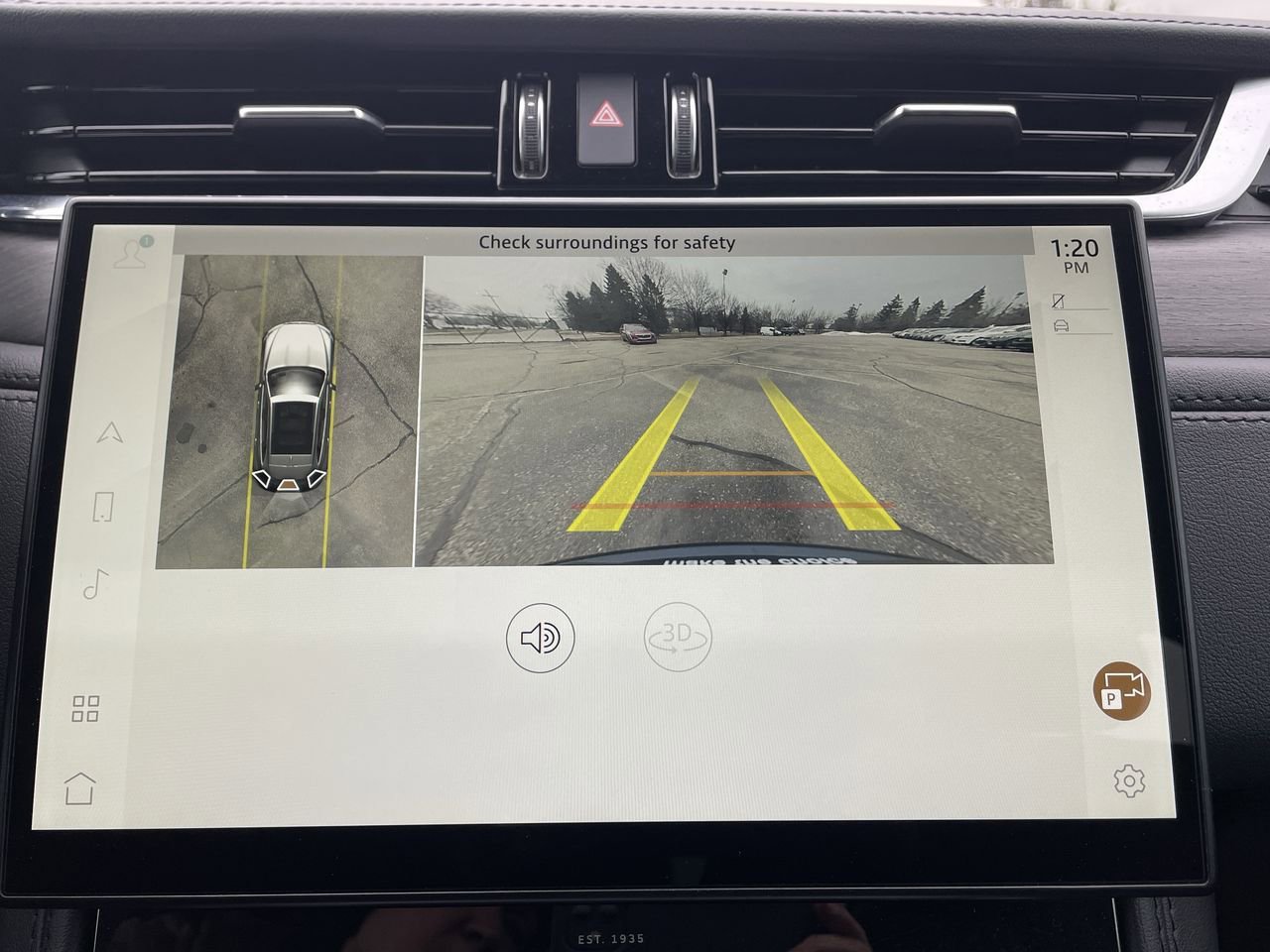 Thumbnail: 2021 Jaguar F-Pace - 28