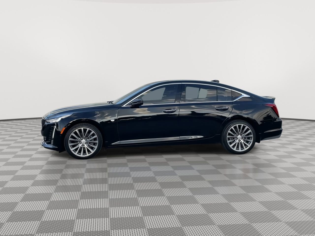 Thumbnail: 2023 Cadillac CT5 - 5