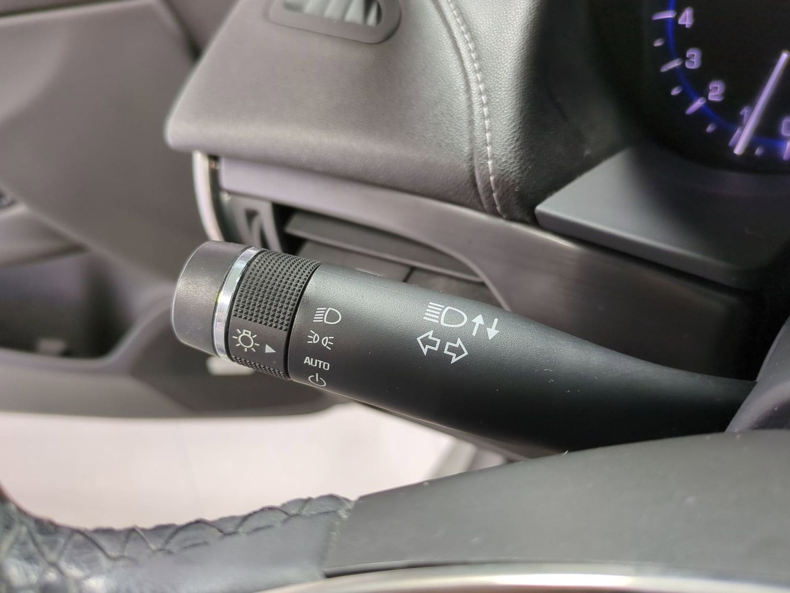 Thumbnail: 2013 Cadillac ATS - 24