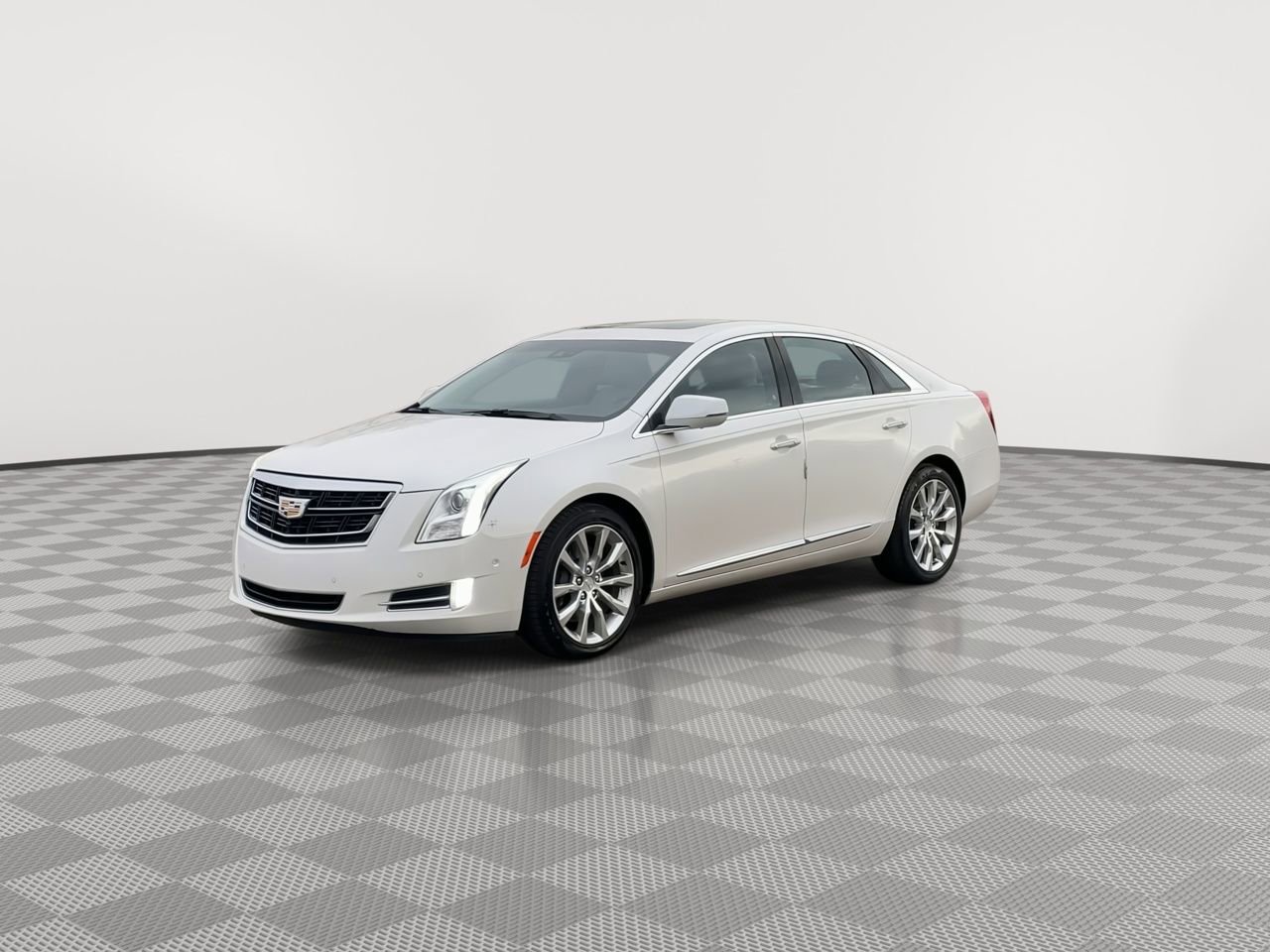 2017 Cadillac XTS Luxury photo 3