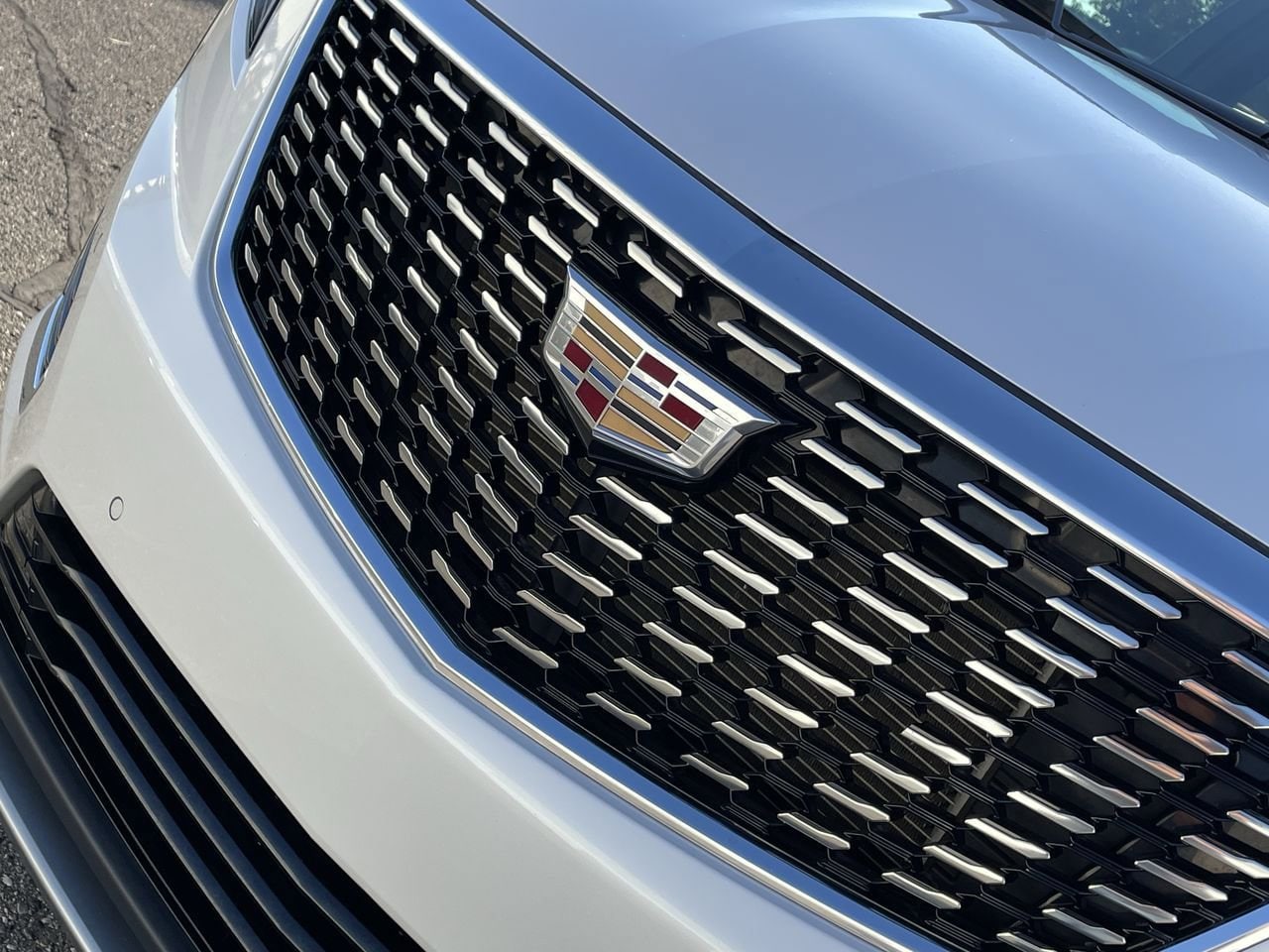 Thumbnail: 2023 Cadillac XT5 - 38