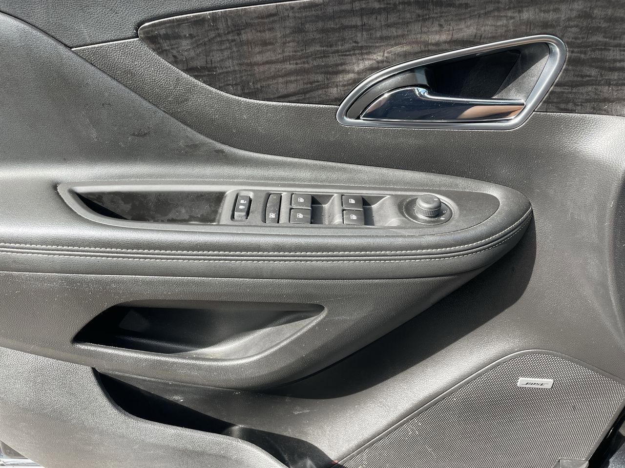 Thumbnail: 2016 Buick Encore - 32