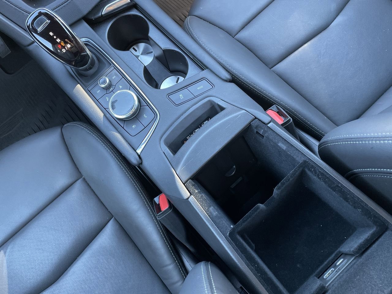 Thumbnail: 2024 Cadillac XT5 - 26