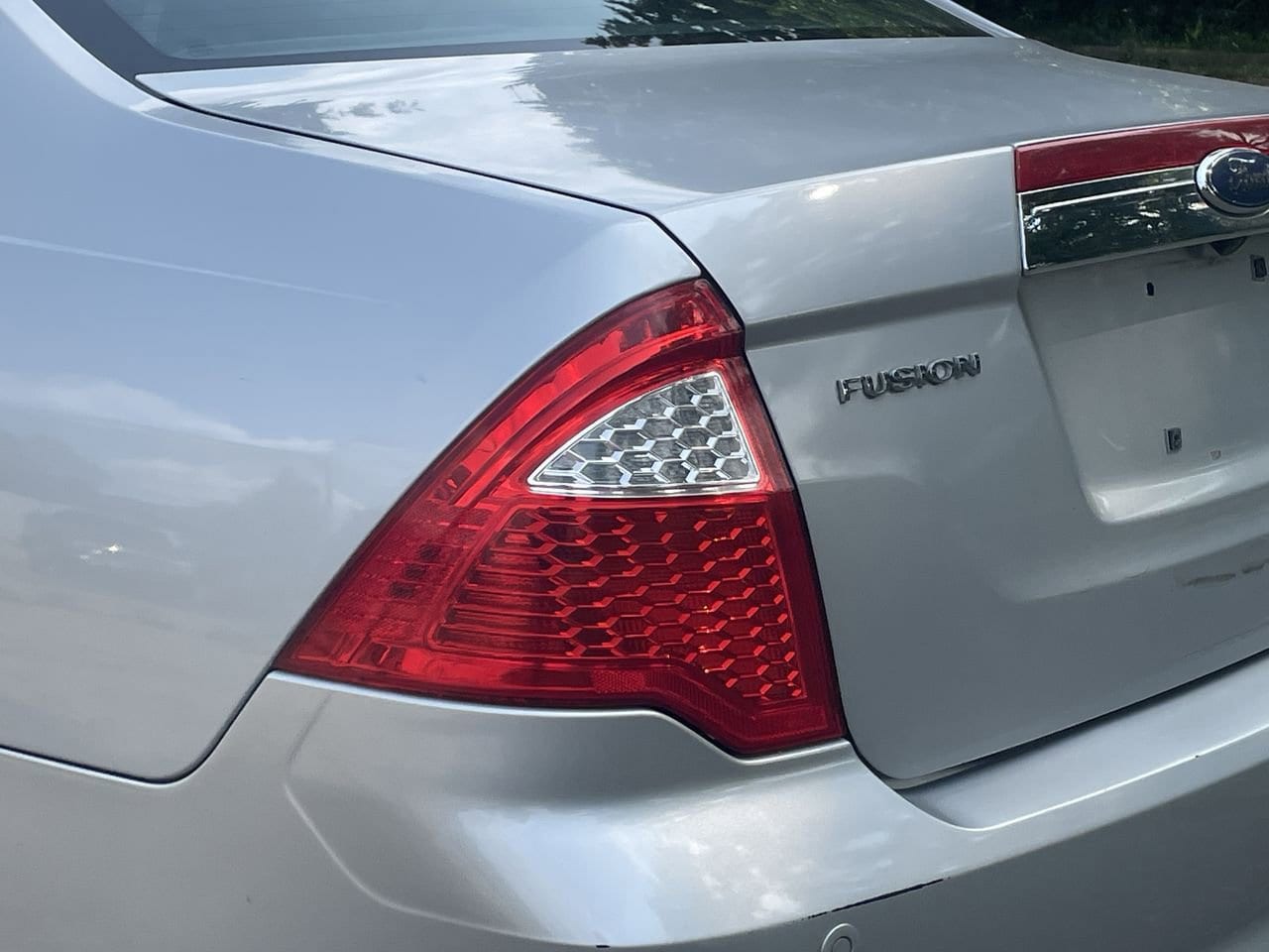Thumbnail: 2010 Ford Fusion - 36